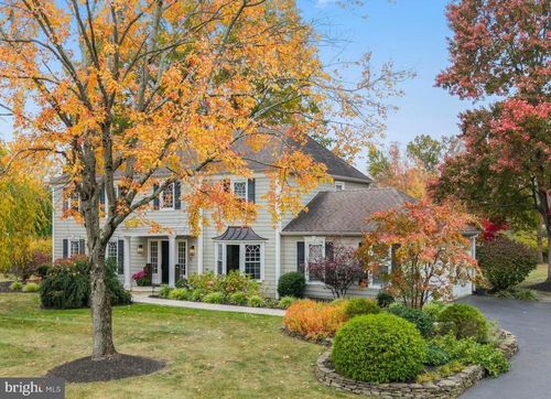 13 Edith Dr, Lawrence, NJ, 08648-2033 | Card Image