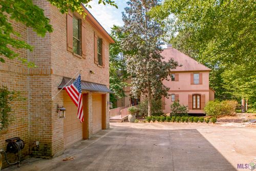 14026 Dogwood Trce, Saint Francisville, LA, 70775-7320 | Card Image