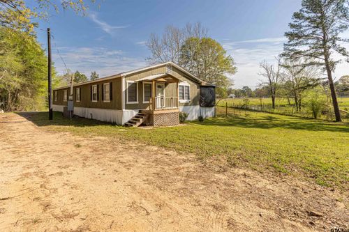 3080 W State Highway 294, Elkhart, TX, 75839-4086 | Card Image