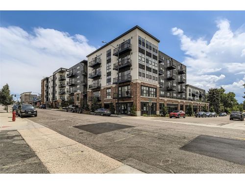 unit-304-3500 S Corona St, Englewood, CO, 80113-3987 | Card Image