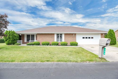 106 Kings Way, West Jefferson, OH, 43162-1482 | Card Image