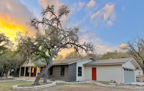 31245 Sunlight Dr, Bulverde, TX, 78163-2783 | Card Image