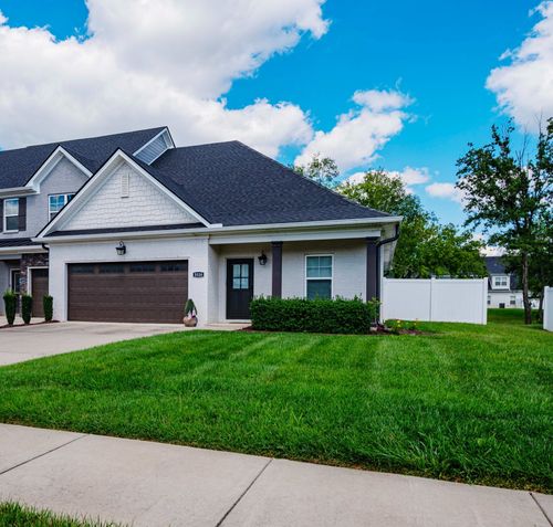 3520 Pershing Dr, Murfreesboro, TN, 37129-2097 | Card Image