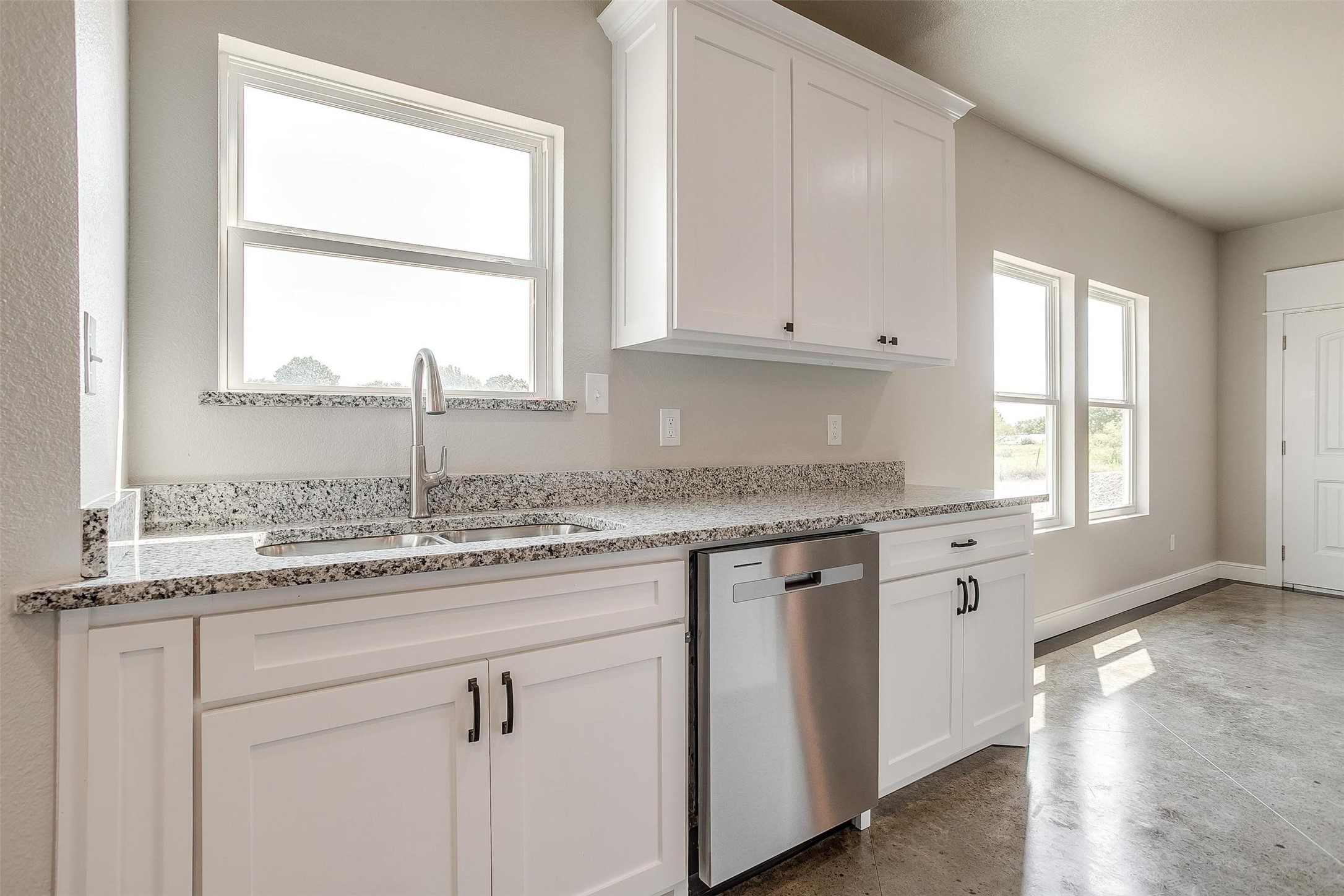 Residential Lease in Mineral Wells 5