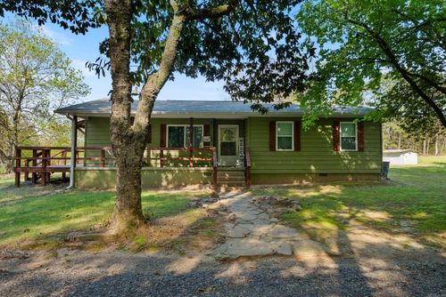 979 Winrock Dr, Morrilton, AR, 72110-9388 | Card Image