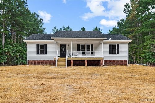 487 Deep Landing Rd, Tappahannock, VA, 22560-5591 | Card Image