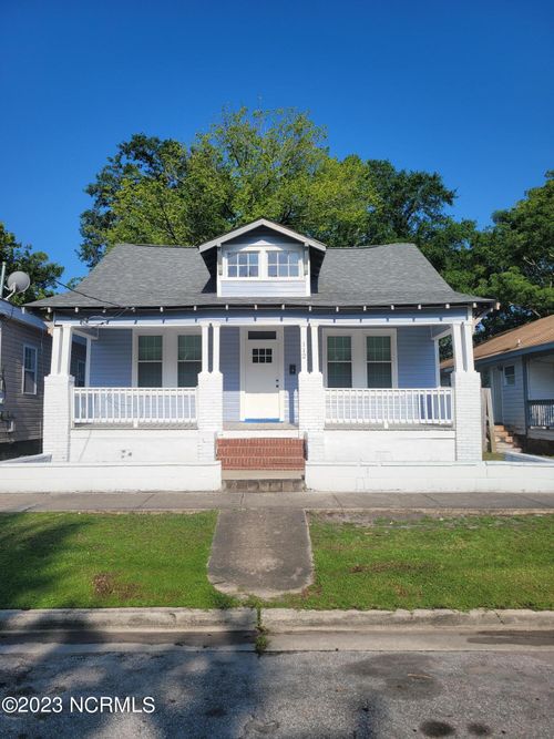 112 S 12th St, Wilmington, NC, 28401-4812 | Card Image