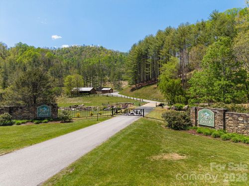 18-0000 Mountain Crest Drive, Bakersville, NC, 28705 | Card Image