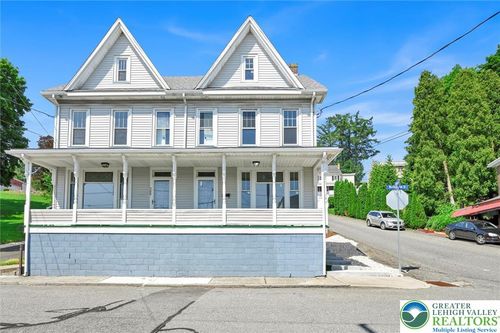 310 Washington St, TAMAQUA, PA, 18252-1327 | Card Image