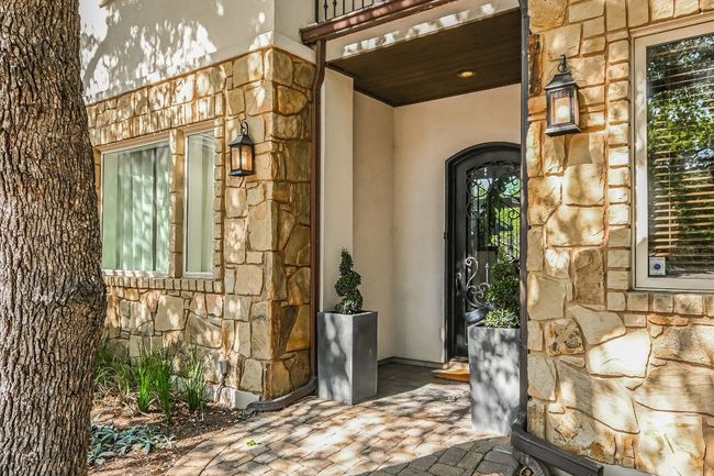 5711 Pool Canyon Cv, House other with 4 bedrooms, 4 bathrooms and null parking in Austin TX | Image 9