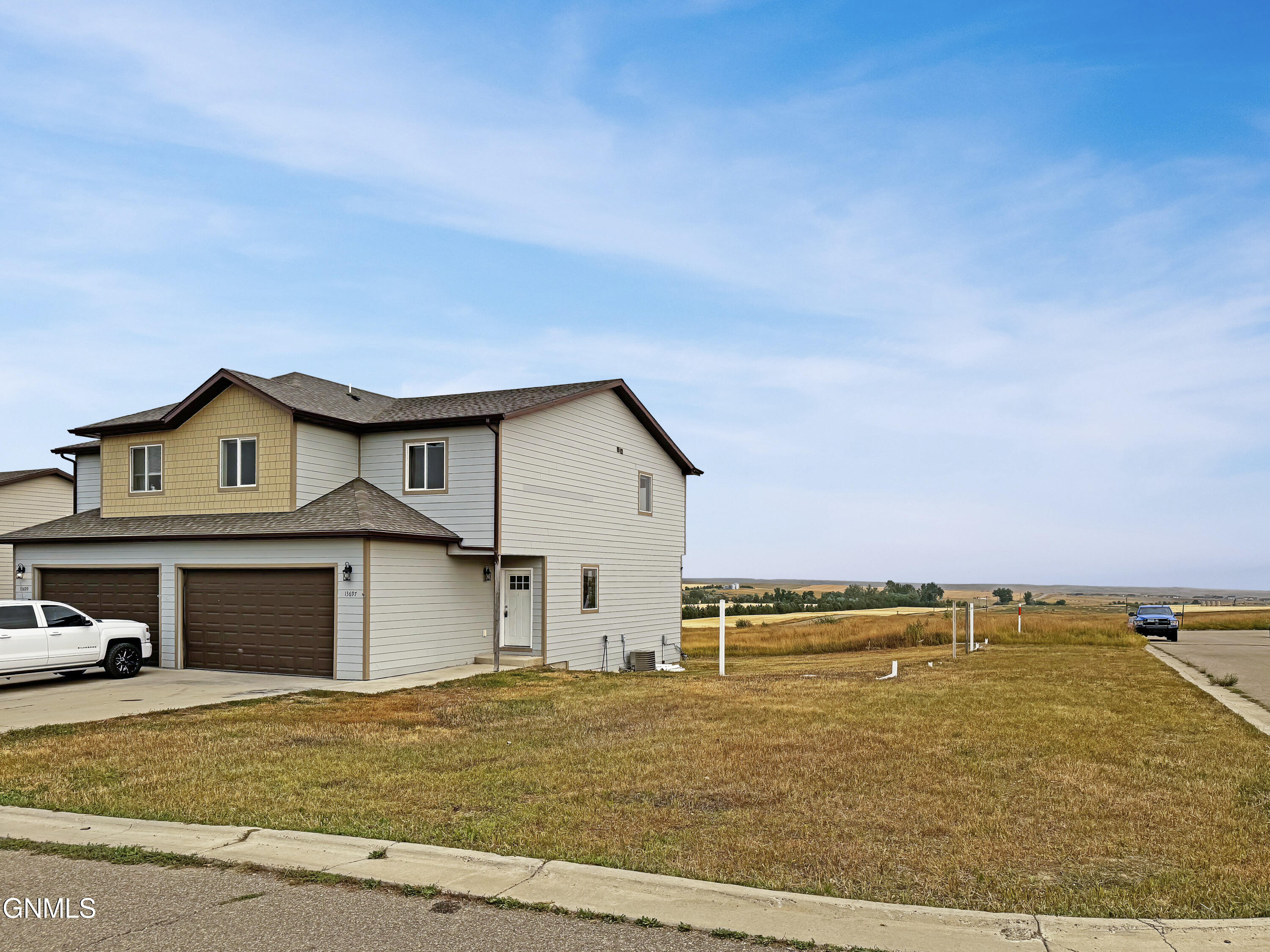 Kristina St, Williston, ND 58801