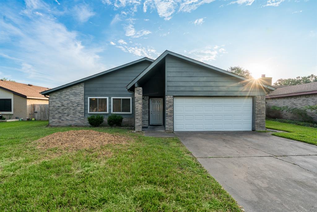 Castle Creek Dr, Missouri City, TX 77489