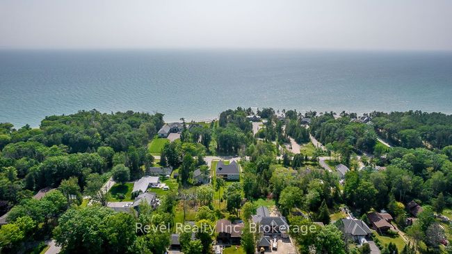 1749 Tiny Beaches Rd S, House other with 5 bedrooms, 3 bathrooms and 6 parking in Tiny ON | Image 29