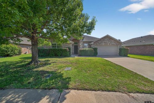 5821 Thompson Pl, Tyler, TX, 75707-5001 | Card Image