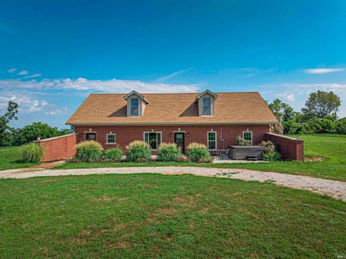 10083 W 565 S, Owensville, IN, 47665-8936 | Card Image