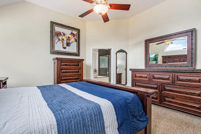 3702 Walden Dr, House other with 3 bedrooms, 2 bathrooms and 2 parking in Pearland TX | Image 14