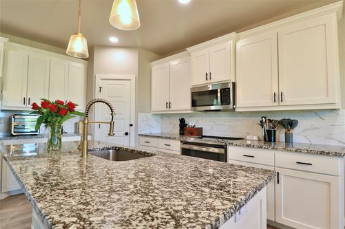 130 County Road 2630, Decatur, TX, 76234-7215 | Card Image