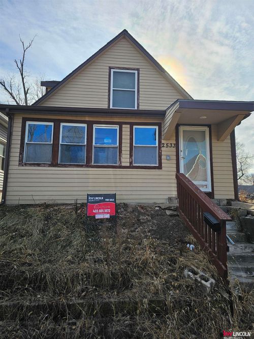 2533 Binney St, Omaha, NE, 68111-3342 | Card Image