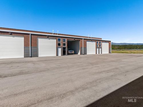 unit-a9-1453 S Main Unit A9, Cascade, ID, 83611 | Card Image