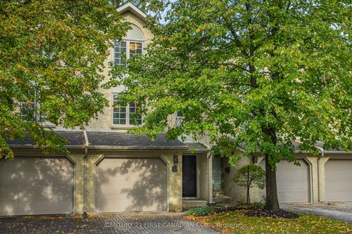 30-1399 Commissioners Rd W, London, ON, N6K4G9 | Card Image