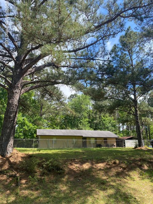 2342 Ferguson Mill Rd, Newhebron, MS, 39140-5446 | Card Image