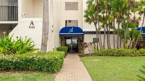 apt-404a-6124 43rd St, BRADENTON, FL, 34210-3922 | Card Image
