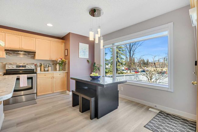 90 Simcoe Crescent Sw, Home with 5 bedrooms, 3 bathrooms and 6 parking in Calgary AB | Image 20