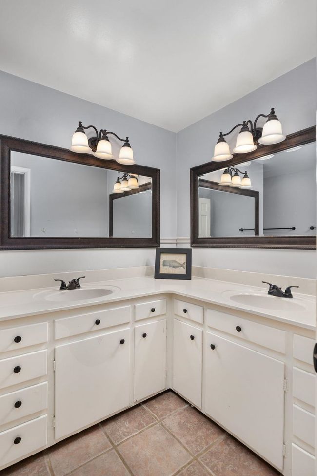 101 Tressie St, House other with 4 bedrooms, 2 bathrooms and null parking in Sheffield AL | Image 28