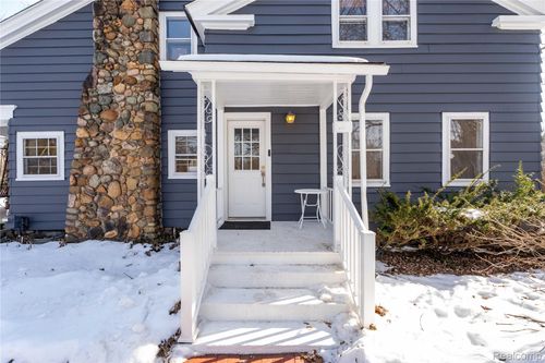 650 Wattles Rd, Bloomfield Hills, MI, 48304-3278 | Card Image