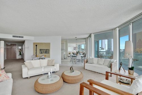 apt-544-16400 Collins Ave, Sunny Isles Beach, FL, 33160-4569 | Card Image