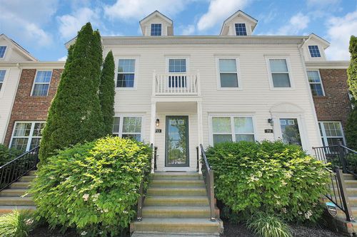 713 Lazelle Rd, Westerville, OH, 43081-7035 | Card Image