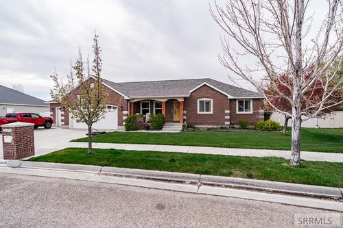 5608 Veil Dr, Idaho Falls, ID, 83406-8387 | Card Image