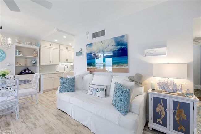 APT-416 - 220 Seaview Ct, Condo with 0 bedrooms, 1 bathrooms and 1 parking in MARCO ISLAND FL | Image 9