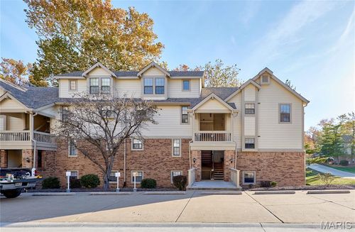 apt-e-2302 Canyonlands Dr, Maryland Heights, MO, 63043-4519 | Card Image