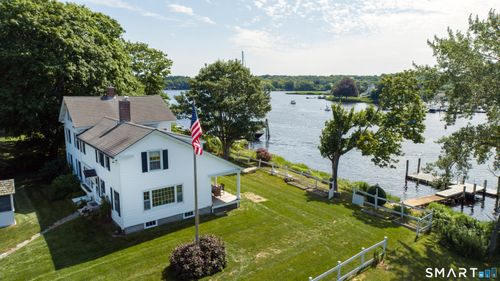 417 River Rd, Pawcatuck, CT, 06379-2074 | Card Image