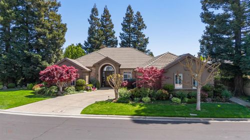 5126 Spanish Bay Cir, Stockton, CA, 95219-1933 | Card Image