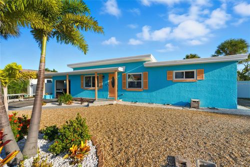 450 81st Ave, ST PETE BEACH, FL, 33706-1613 | Card Image