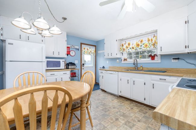 2 Olson Dr, House other with 5 bedrooms, 2 bathrooms and null parking in Vernon CT | Image 11
