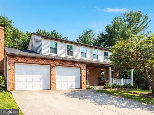13017 New Parkland Dr, HERNDON, VA, 20171-2650 | Card Image