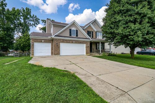 52 Hummingbird Way, Amelia, OH, 45102-1697 | Card Image