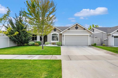 5493 W Los Flores St, Meridian, ID, 83646 | Card Image