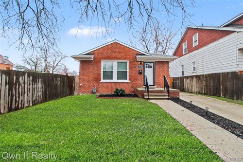 7260 Warwick St, Detroit, MI, 48228-3316 | Card Image