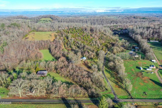 817 Billbee Rd, House other with 4 bedrooms, 2 bathrooms and null parking in Dandridge TN | Image 23