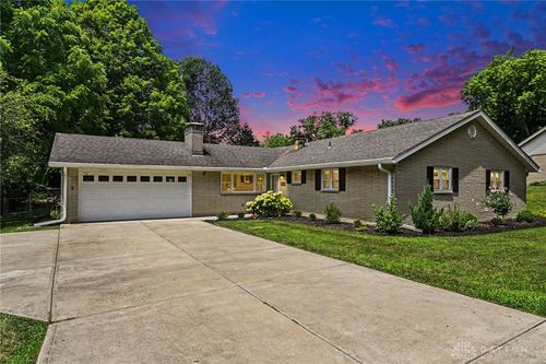 2698 Blue Rock Dr, Beavercreek, OH, 45434-6408 | Card Image