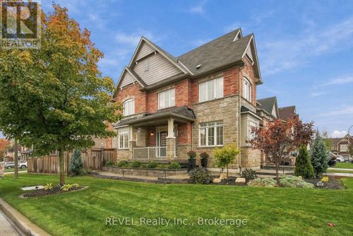 127 Cathedral Drive, Whitby (Rolling Acres), ON, L1R3L9 | Card Image