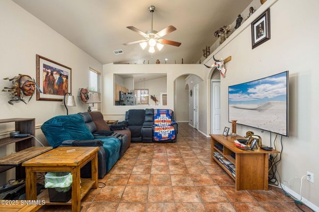 4-web-or-mls-Snappin Homes (Sherwood4931 | Image 4