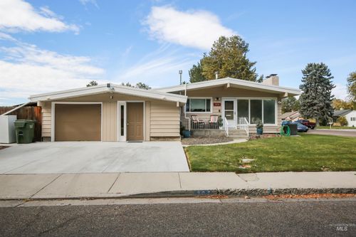 309 Sw 12th St, Ontario, OR, 97914-4524 | Card Image