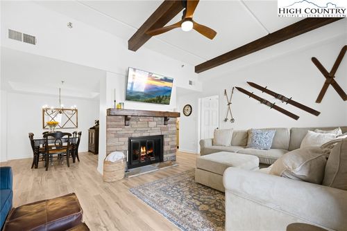 unit-2705-303 Sugar Top Dr, Sugar Mountain, NC, 28604-5305 | Card Image