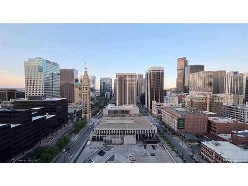 22g-1020 15th St, Denver, CO, 80202 | Card Image