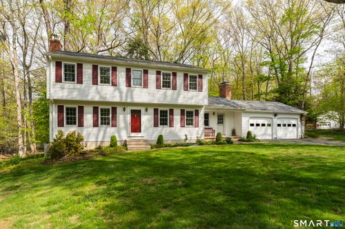 200 Whitethorn Dr, Guilford, CT, 06437-1779 | Card Image